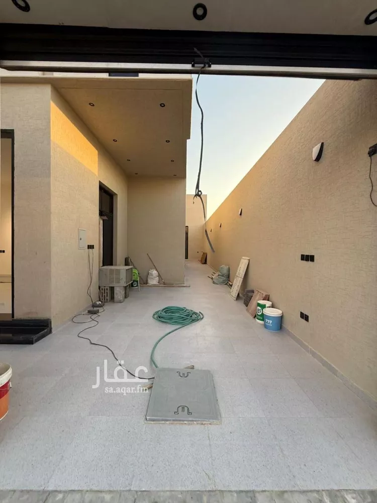 فيلا للبيع في شارع أحمد مفتي المكي الحنفي, حي المهدية, مدينة الرياض, منطقة الرياض صورة 3