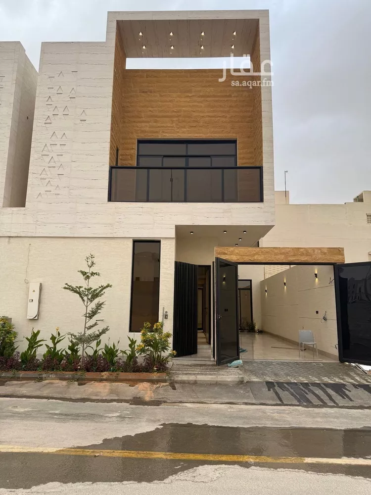 فيلا للبيع في شارع عبدالقادر بن عبدالوارث, حي المهدية, مدينة الرياض, منطقة الرياض 1 صورة