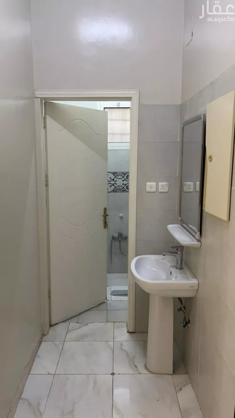 شقة للإيجار في شارع الزاجل, حي السعادة, مدينة الرياض, منطقة الرياض صورة 2