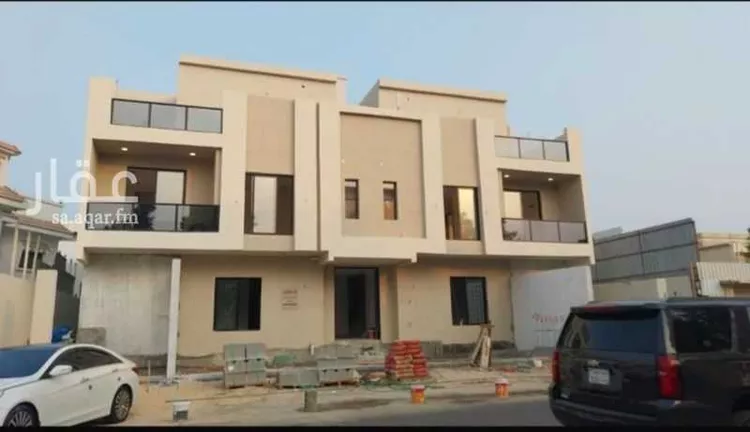 شقة للبيع في شارع رجاء بن ابي رجاء, حي مدينة العمال, مدينة الدمام, المنطقة الشرقية