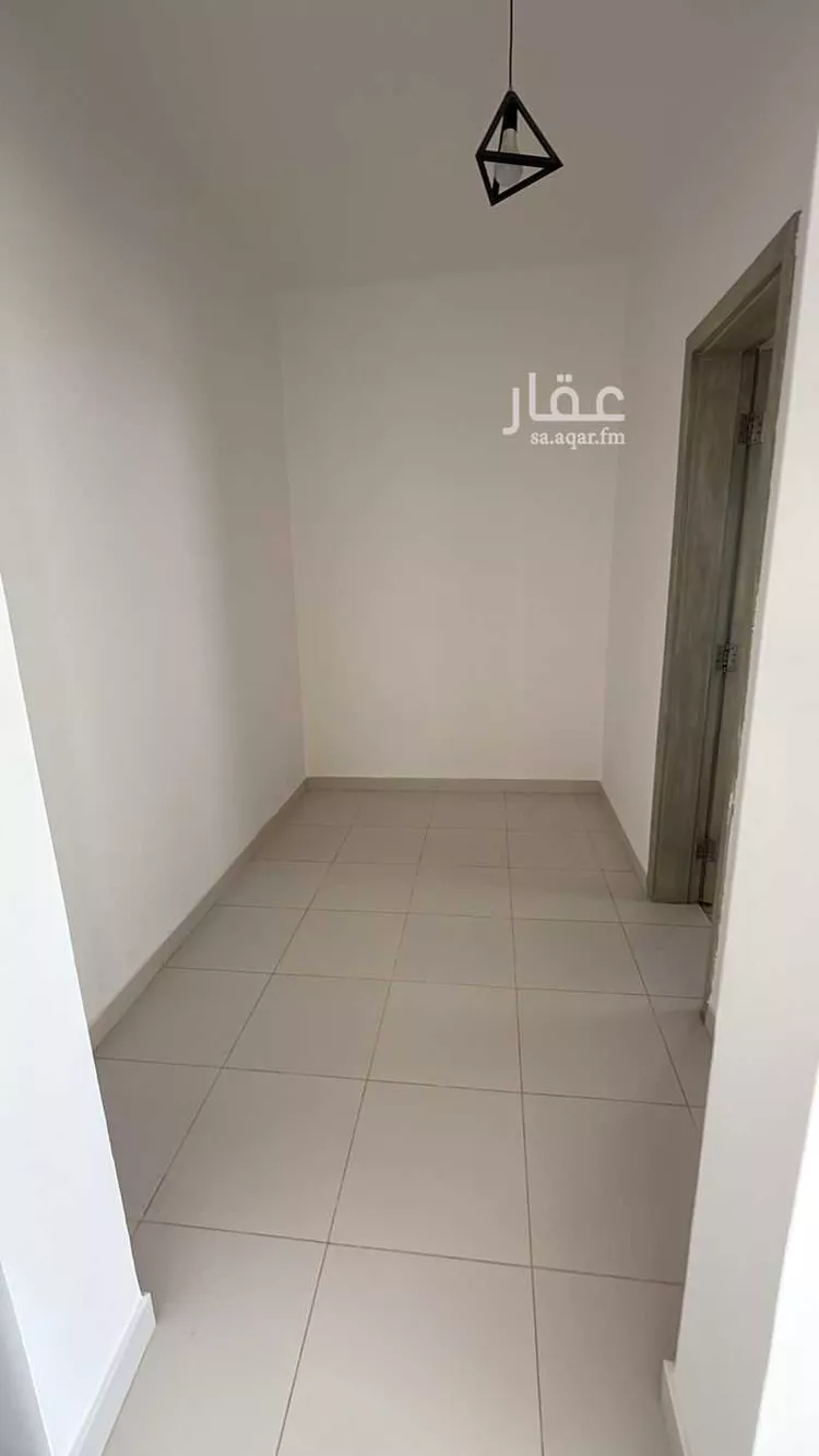 فيلا للبيع في شارع أبي حجر الأعلى, حي المونسية, مدينة الرياض, منطقة الرياض 12