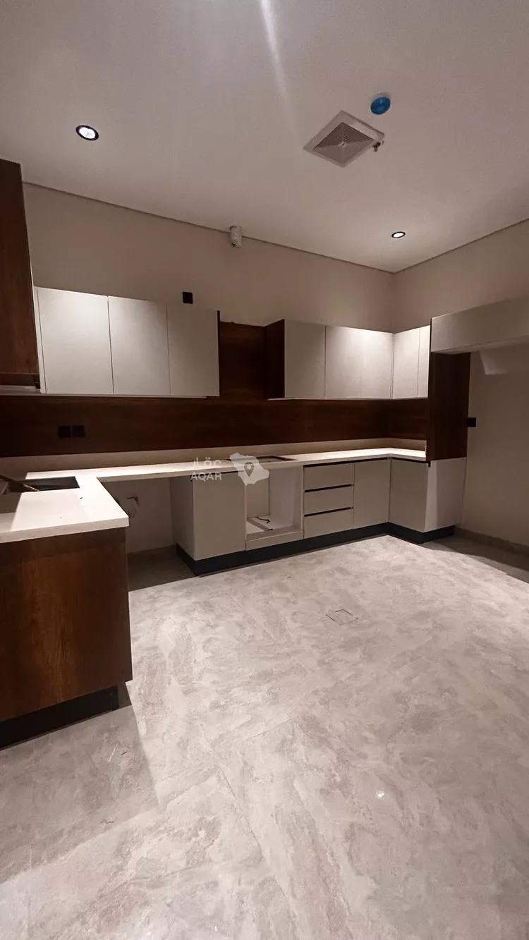 Apartment for Sale in Dammam Ash Shulah 1 صورة