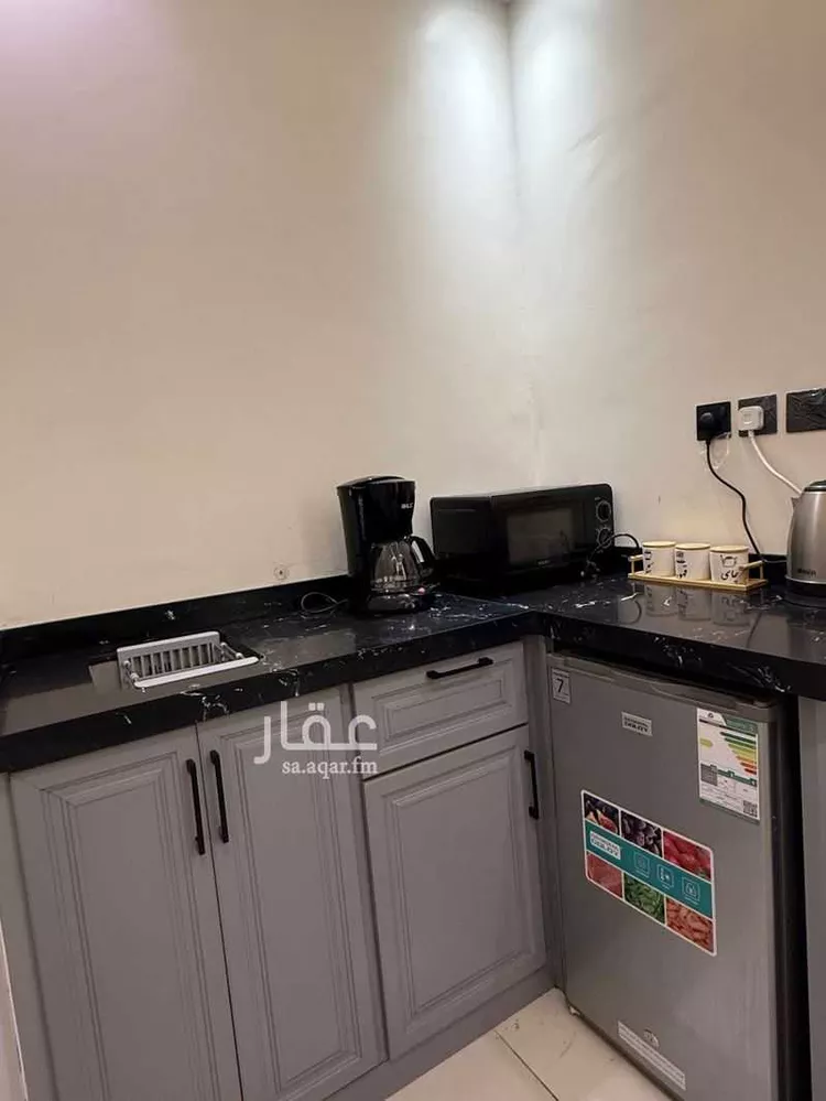 شقة للإيجار في شارع الساقية, حي المعيزيلة, مدينة الرياض, منطقة الرياض 11