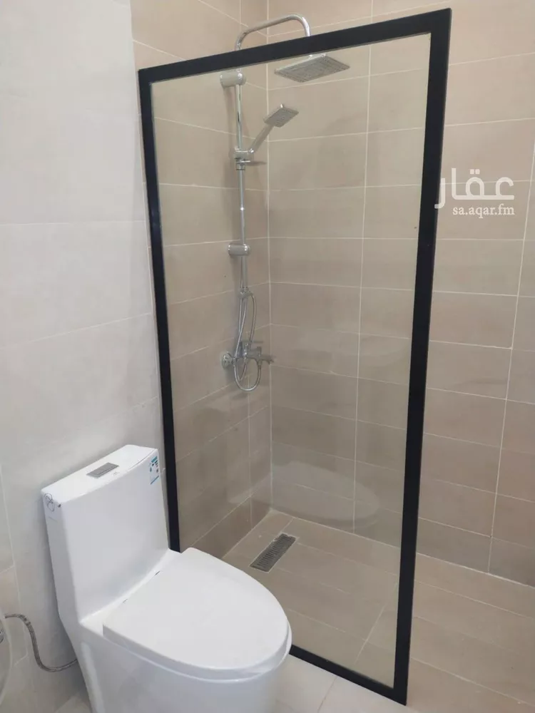 عمارة للإيجار في شارع الملك فيصل بن عبدالعزيز, حي الخالدية أ, مدينة القنفذه, منطقة مكة المكرمة صورة 3