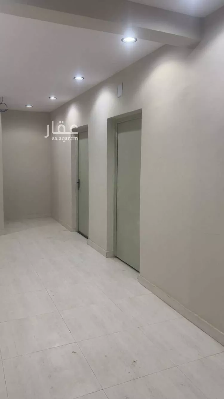 عمارة للبيع في شارع خديجة بنت خويلد, حي طويق, مدينة الرياض, منطقة الرياض