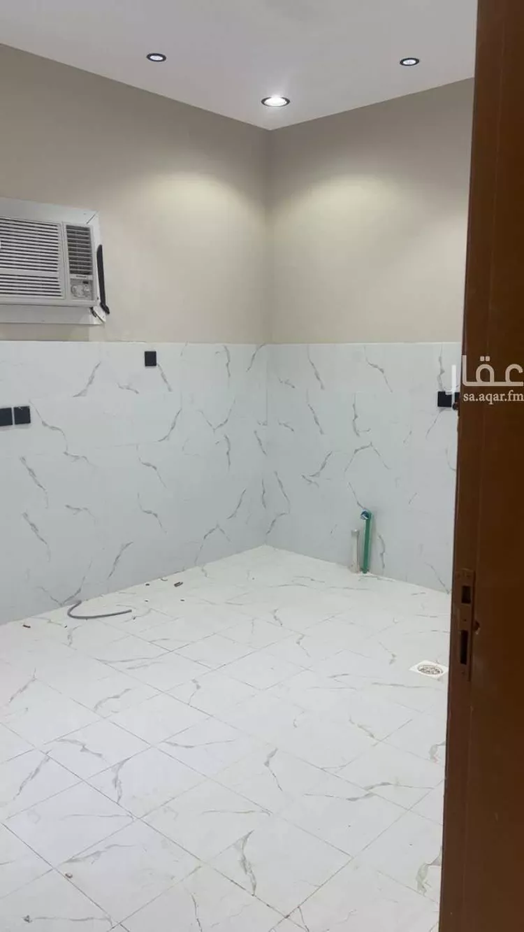 عمارة للبيع في شارع خديجة بنت خويلد, حي طويق, مدينة الرياض, منطقة الرياض صورة 2