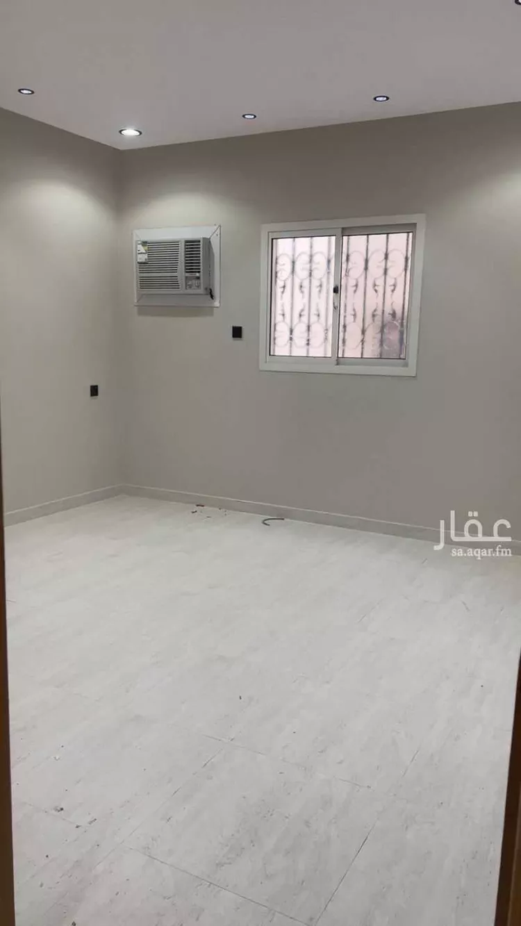 عمارة للبيع في شارع خديجة بنت خويلد, حي طويق, مدينة الرياض, منطقة الرياض 7
