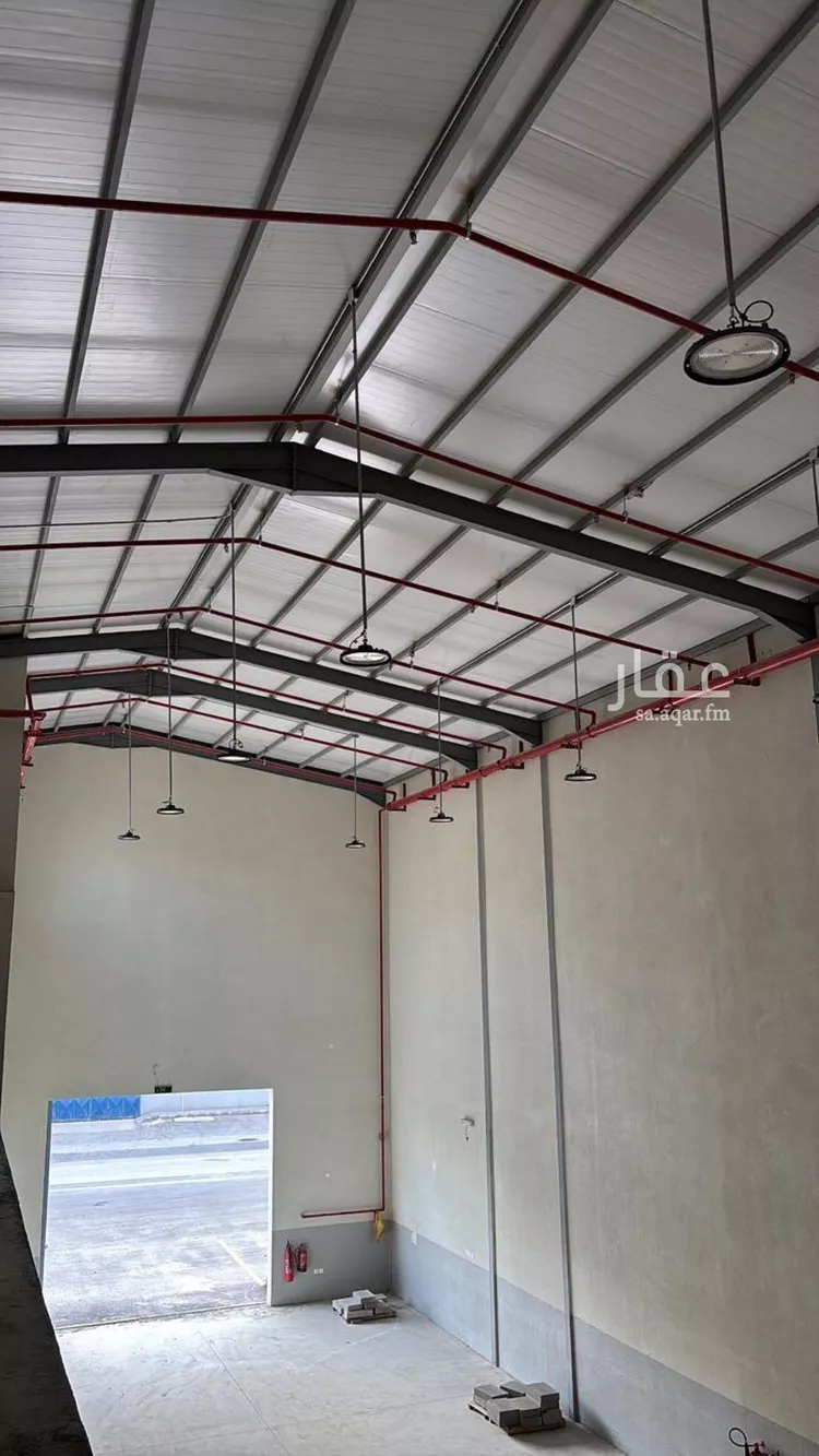 مستودع للإيجار في شارع عبدالرحمن بن مفيريج, حي الغنامية, مدينة الرياض, منطقة الرياض صورة 5