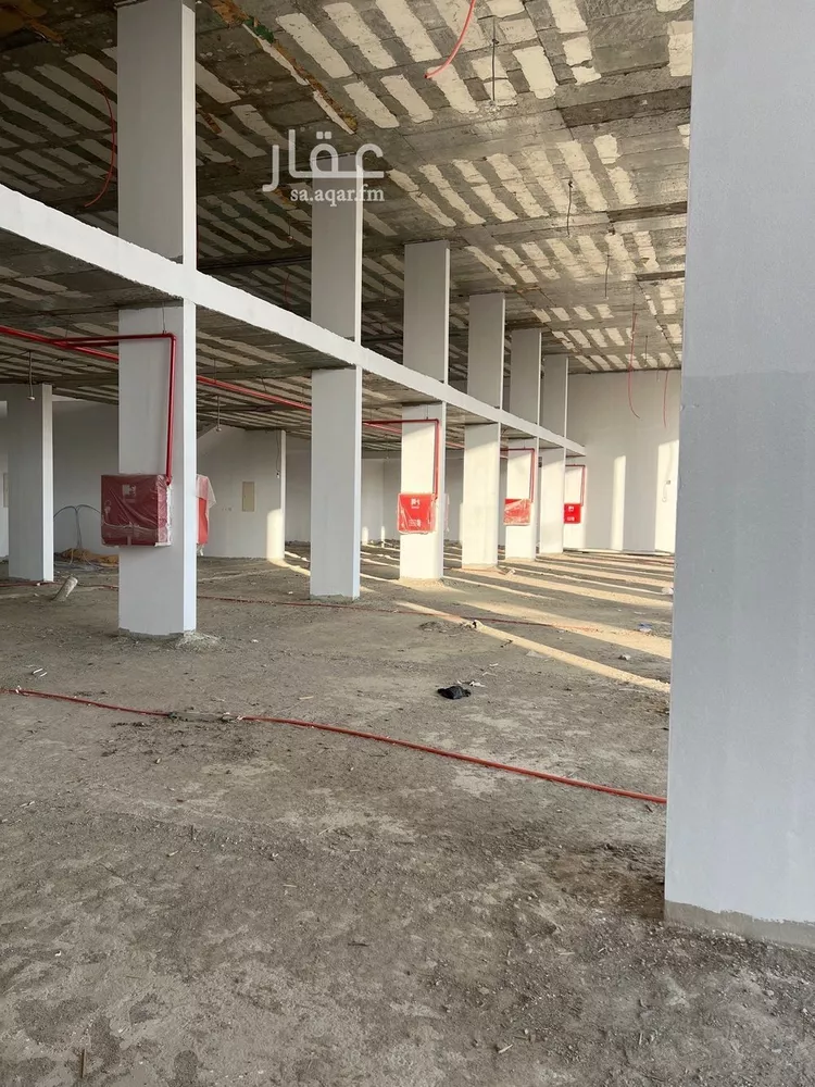 محل للإيجار في شارع الحائر, حي المصانع, مدينة الرياض, منطقة الرياض صورة 3