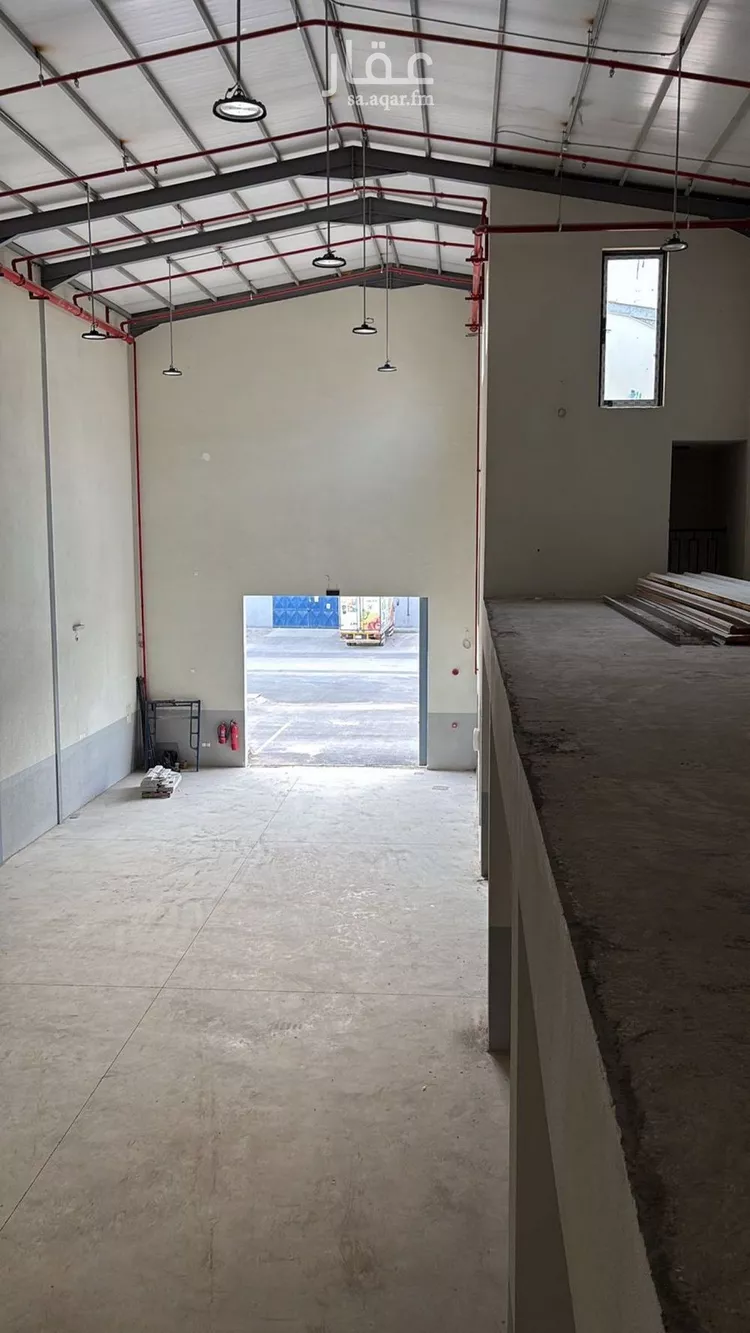 مستودع للإيجار في شارع عبدالرحمن بن مفيريج, حي الغنامية, مدينة الرياض, منطقة الرياض صورة 3