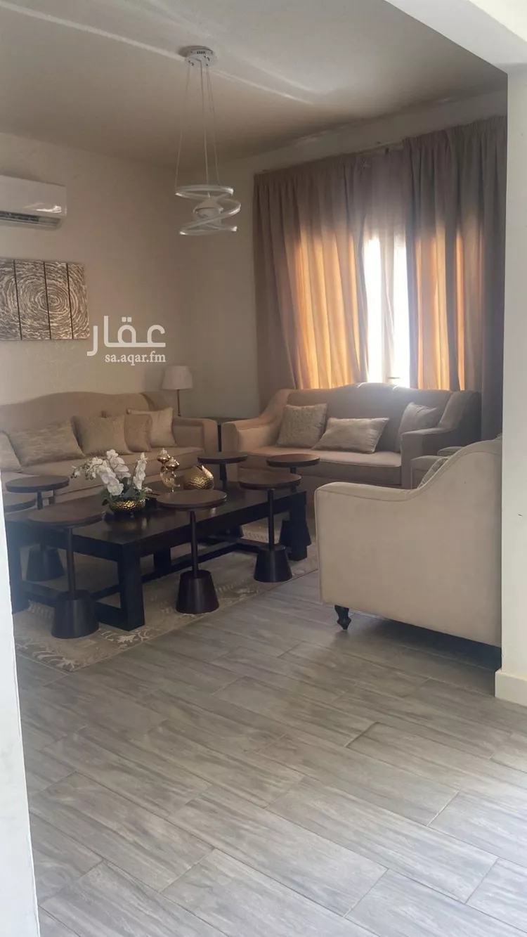 فيلا للبيع في شارع ابن الجارود, حي مطار الملك خالد الدولي, مدينة الرياض, منطقة الرياض صورة 4