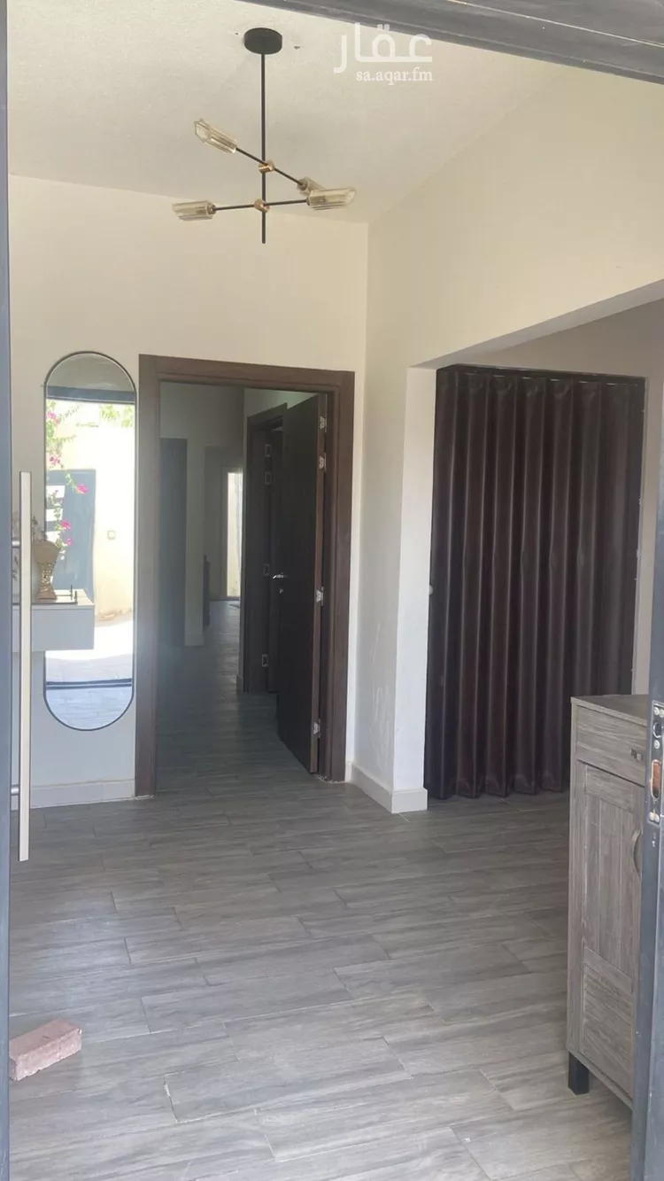 فيلا للبيع في شارع ابن الجارود, حي مطار الملك خالد الدولي, مدينة الرياض, منطقة الرياض