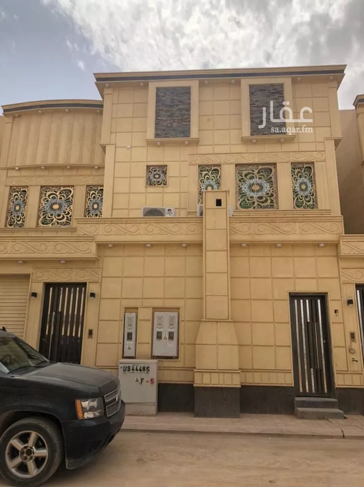 فيلا للبيع في شارع علي بن زياد العبسي, حي الرمال, مدينة الرياض, منطقة الرياض