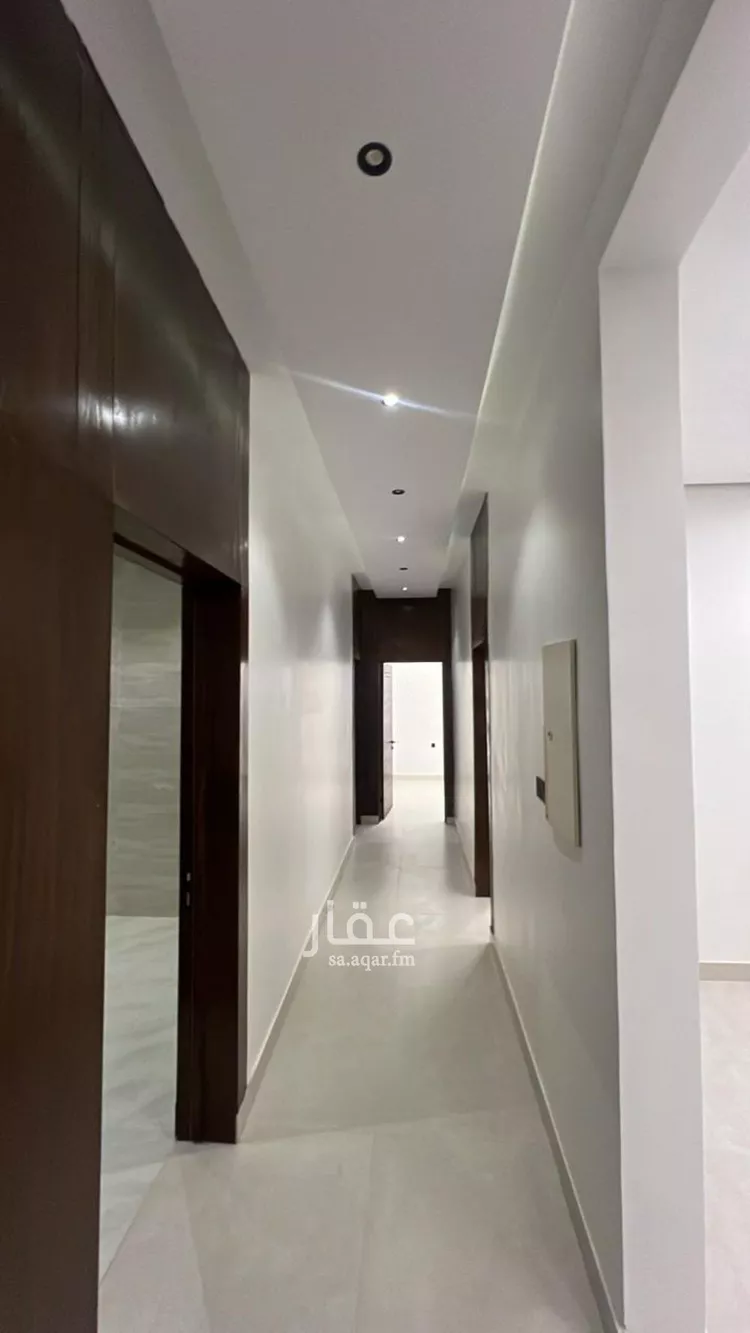 فيلا للبيع في شارع خلف بن سعيد, حي الجنادرية, مدينة الرياض, منطقة الرياض