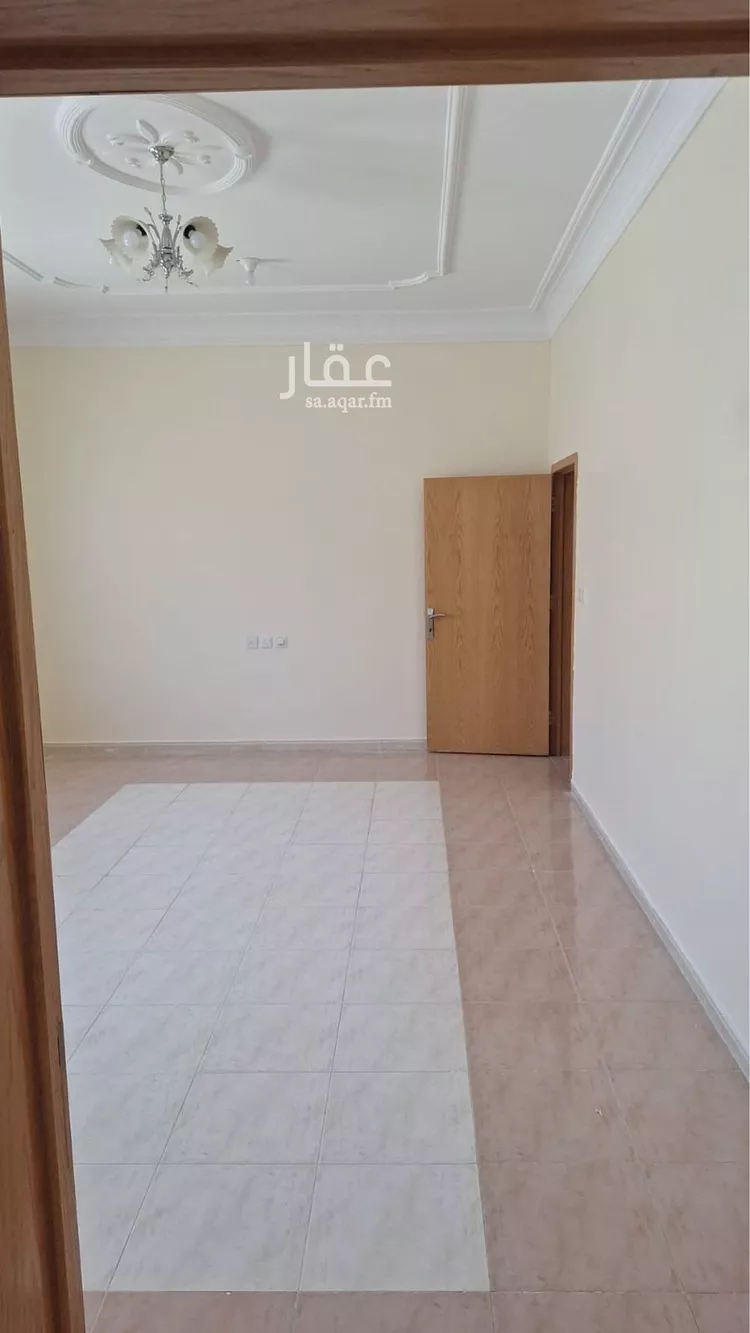 عمارة للإيجار في شارع عبدالله السديس, حي العرين, مدينة أبها, منطقة عسير صورة 5