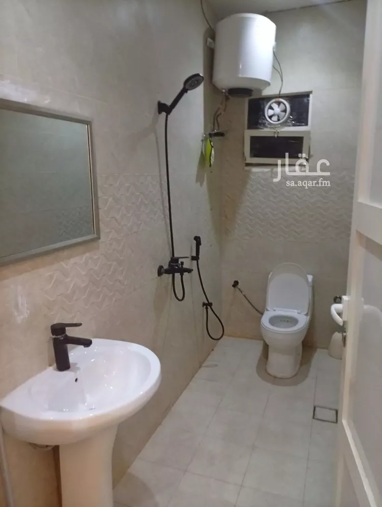 شقة للإيجار في شارع بعلبك, حي غرناطة, مدينة الرياض, منطقة الرياض