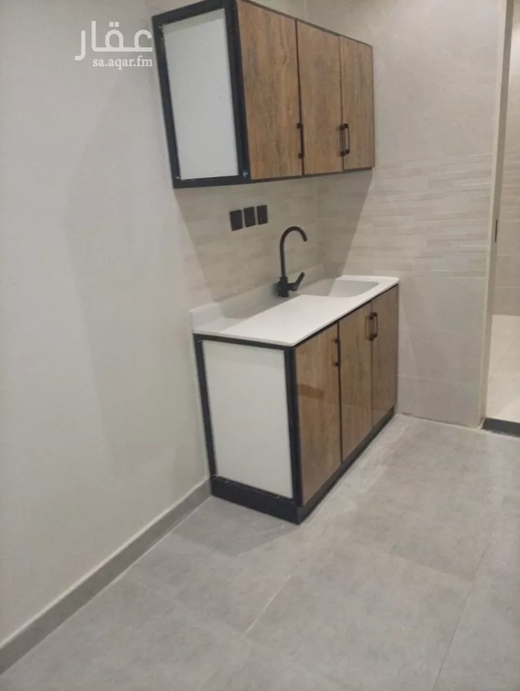 شقة للإيجار في شارع أبي الفتح الرزاز, حي العارض, مدينة الرياض, منطقة الرياض
