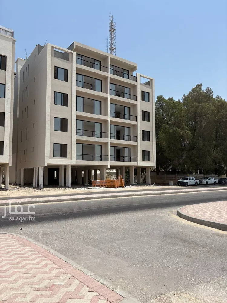 عمارة للبيع في شارع الامير مشعل ابن عبدالعزيز, حي الأمير محمد بن سعود, مدينة الدمام, المنطقة الشرقية صورة 2