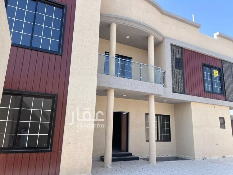 فيلا للبيع في شارع علي ابن ثابت القرشي, حي ضاحية الملك فهد, مدينة الدمام, المنطقة الشرقية