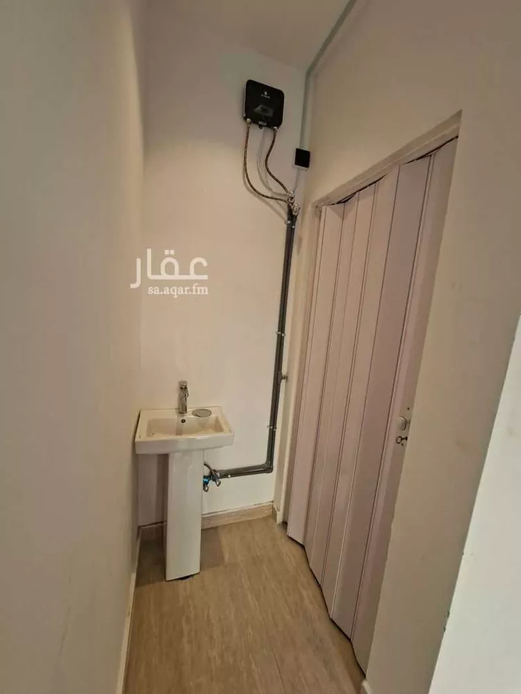 غرفة للإيجار في شارع أبي الطيب الربذي, حي الصواري, مدينة جدة, منطقة مكة المكرمة صورة 5