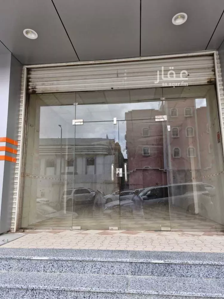 محل للإيجار في شارع البحتري, حي حضن قلوص, مدينة خميس مشيط, منطقة عسير صورة 2