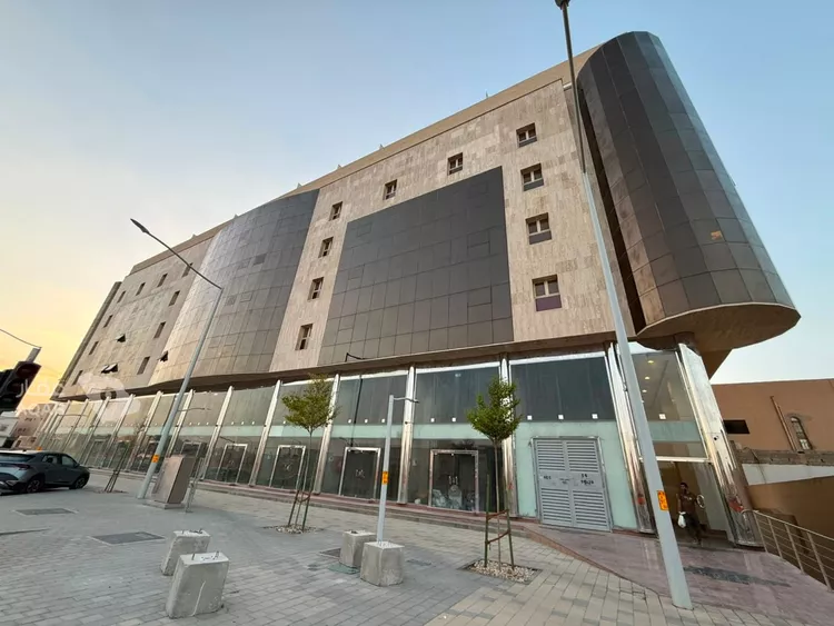Shop for Rent in Riyadh As Salam 15