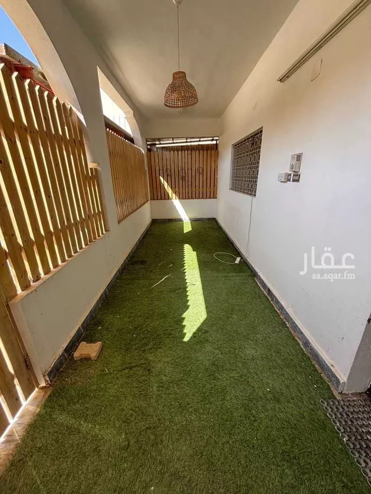 دور للإيجار في شارع زيد بن سهل النجاري, حي الصفراء, مدينة بريدة, منطقة القصيم