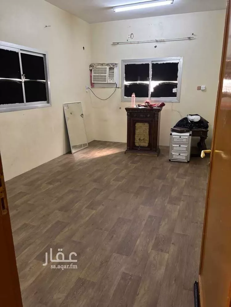 دور للإيجار في شارع زيد بن سهل النجاري, حي الصفراء, مدينة بريدة, منطقة القصيم صورة 2
