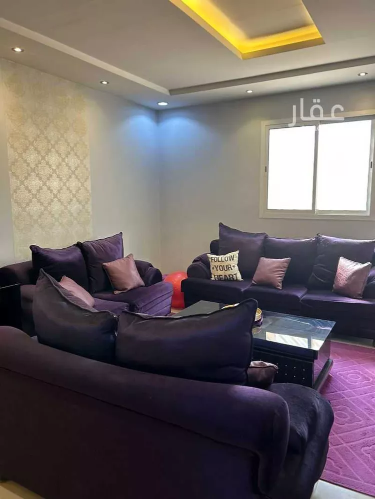 فيلا للإيجار في شارع رقم 353 ، حي ظهرة لبن ، الرياض ، منطقة الرياض صورة 4