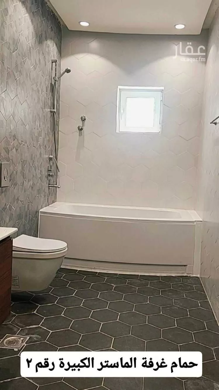 فيلا للإيجار في شارع الكوثر, حي البحيرة, مدينة الخبر, المنطقة الشرقية 13