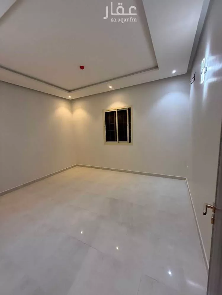 شقة للبيع في شارع الشيخ عمر بن عبداللطيف بن عبدالرحمن, حي ظهرة البديعة, مدينة الرياض, منطقة الرياض صورة 3