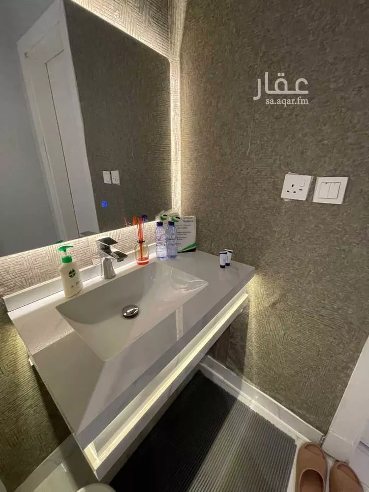 شقة للإيجار في شارع التحلية ، حي العقيق ، الرياض ، منطقة الرياض صورة 2
