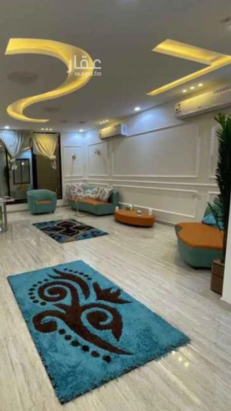 فيلا للبيع في شارع محمد بن علي الكيلاني, حي المهدية, مدينة الرياض, منطقة الرياض صورة 3