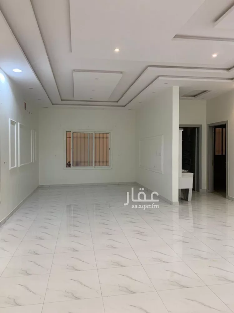 فيلا للبيع في شارع جبل الكرمل, حي القادسية, مدينة الرياض, منطقة الرياض صورة 3