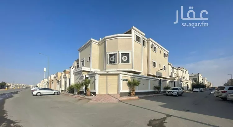 فيلا للبيع في شارع زينب بنت أبي سلمة, حي الرمال, مدينة الرياض, منطقة الرياض