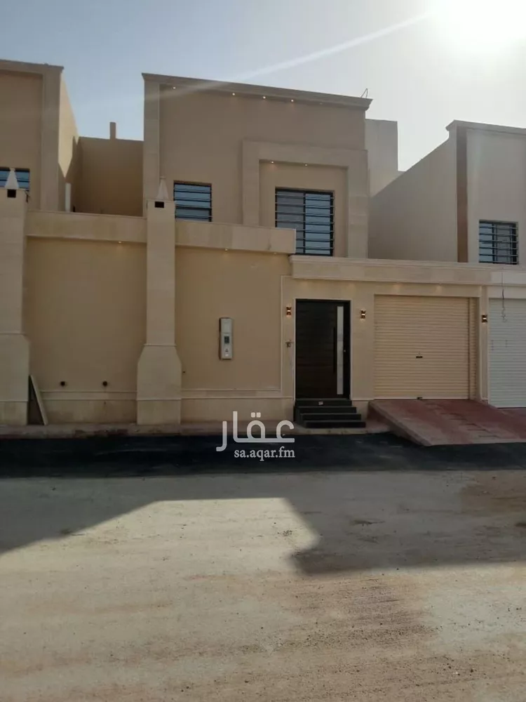 فيلا للإيجار في شارع الزمخشري, حي عكاظ, مدينة الرياض, منطقة الرياض