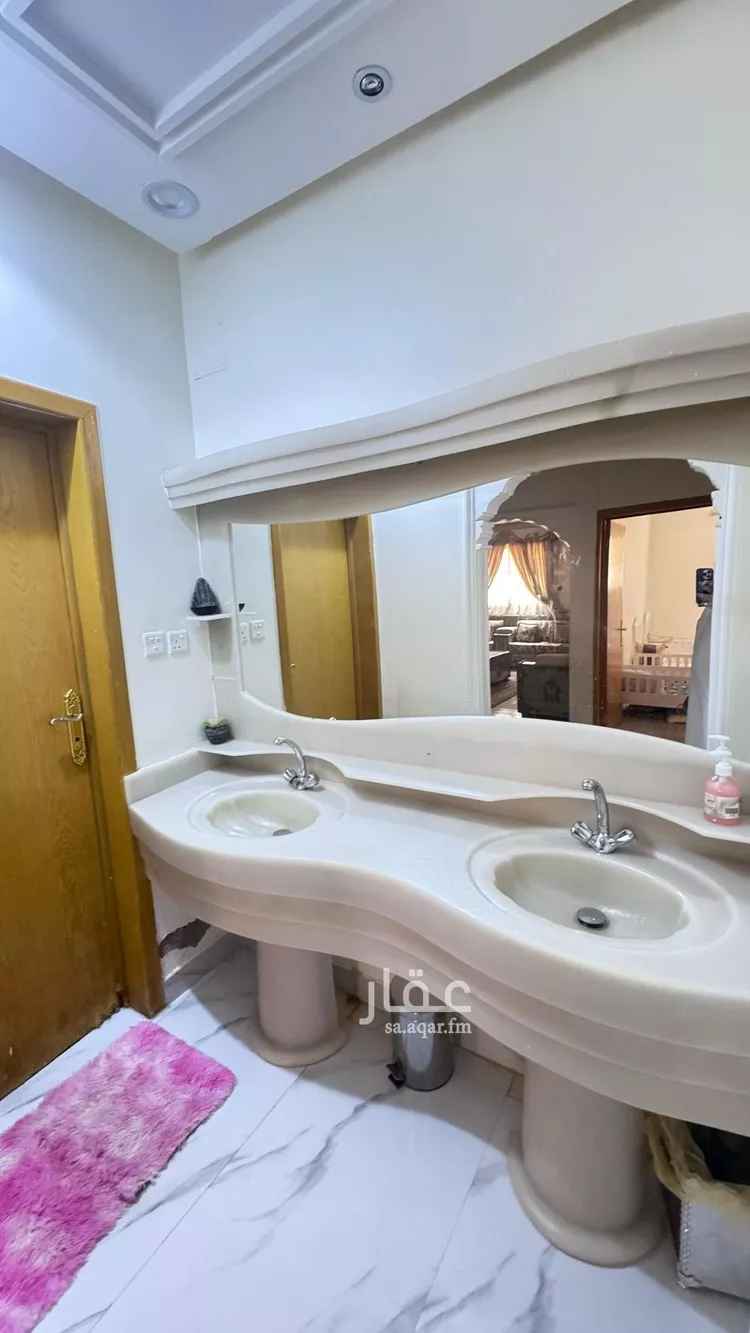 فيلا للبيع في شارع النخل, حي ظهرة لبن, مدينة الرياض, منطقة الرياض صورة 5