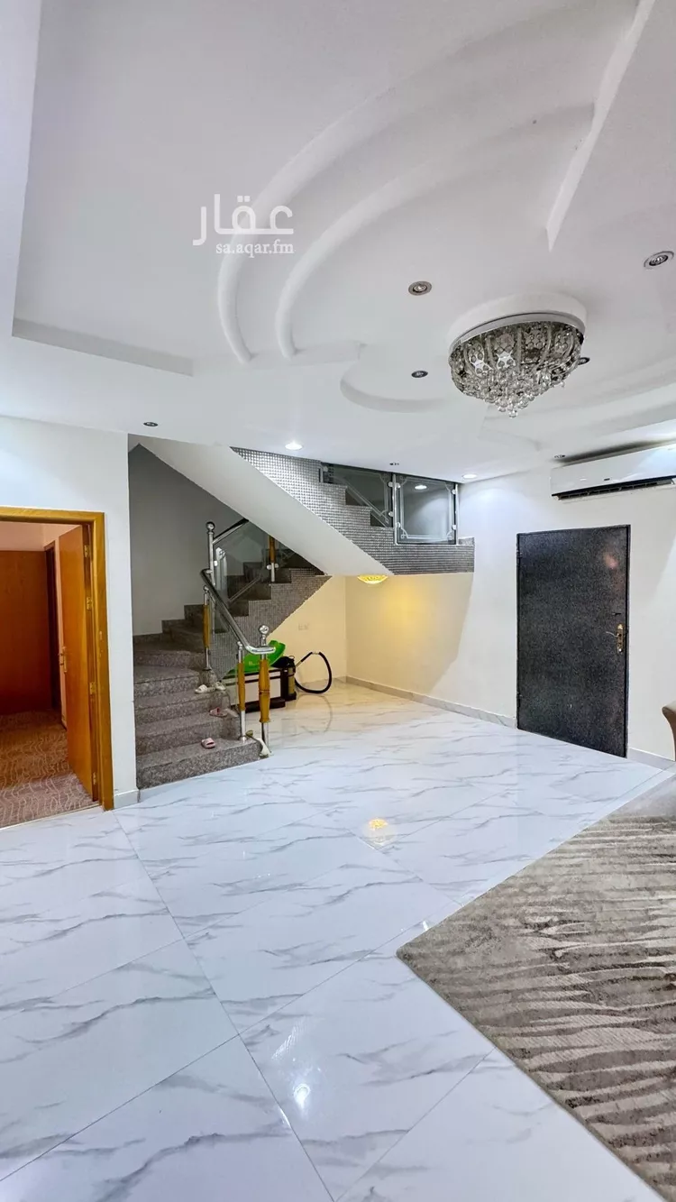 Villa for Sale in Riyadh Dhahrat Laban صورة 5