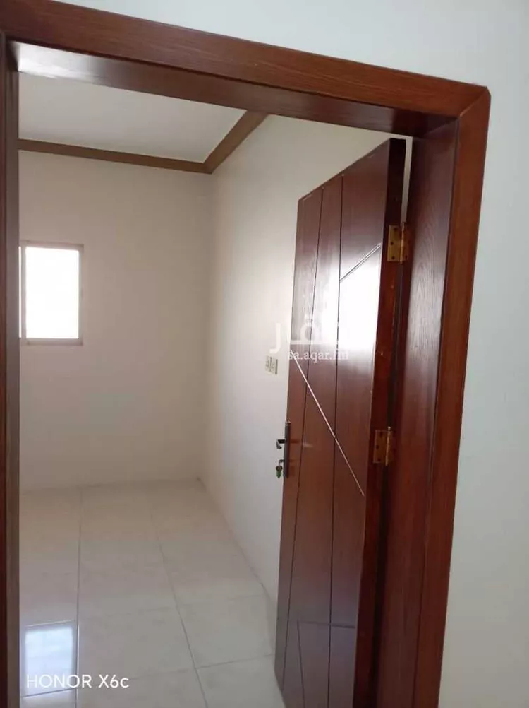 شقة للإيجار في شارع خالد ابن هودة ابن ربيعة العامري, حي الوسيطة, مدينة الاحساء, المنطقة الشرقية صورة 5