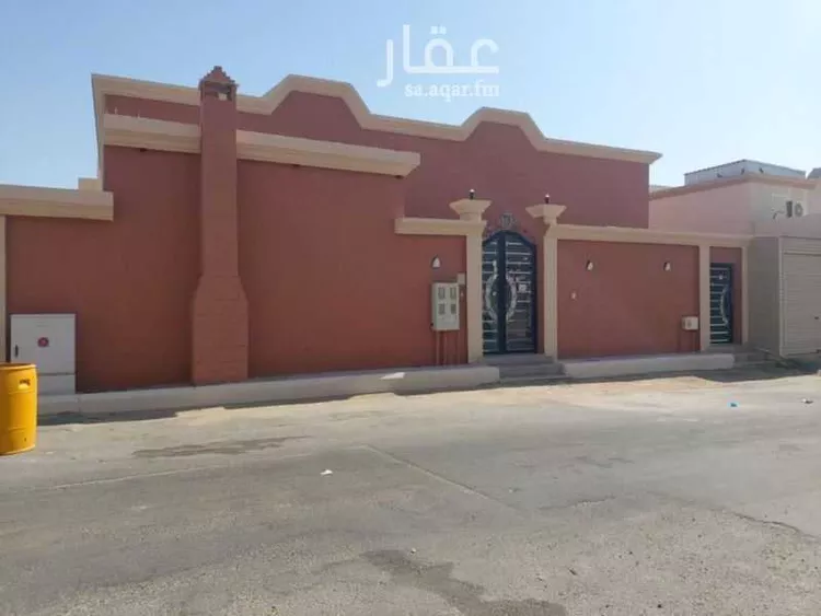 فيلا للبيع في شارع المجر, حي العزيزية الأول, مدينة الاحساء, المنطقة الشرقية