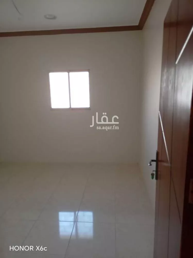 شقة للإيجار في شارع عاصم ابن الخطاب, حي الوسيطة, مدينة الاحساء, المنطقة الشرقية صورة 2