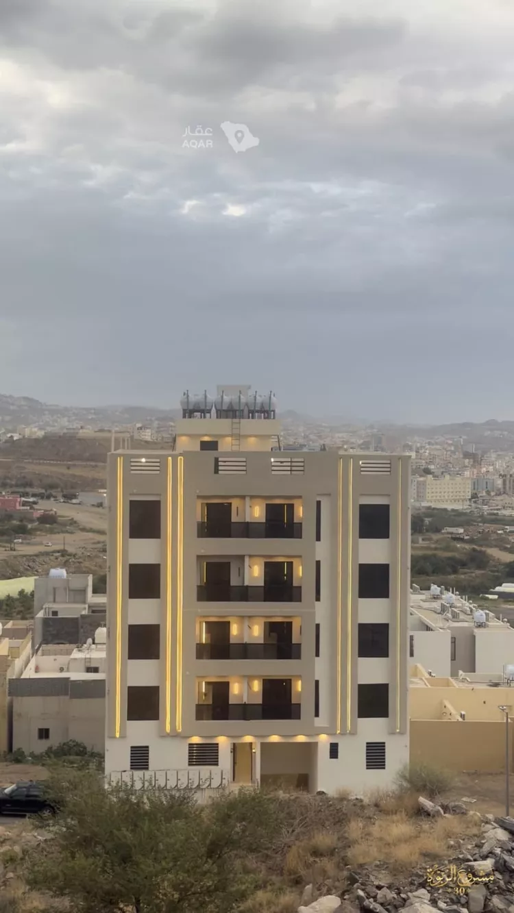 شقة للبيع في شارع العقيق, حي الربوة, مدينة أبها, منطقة عسير 8
