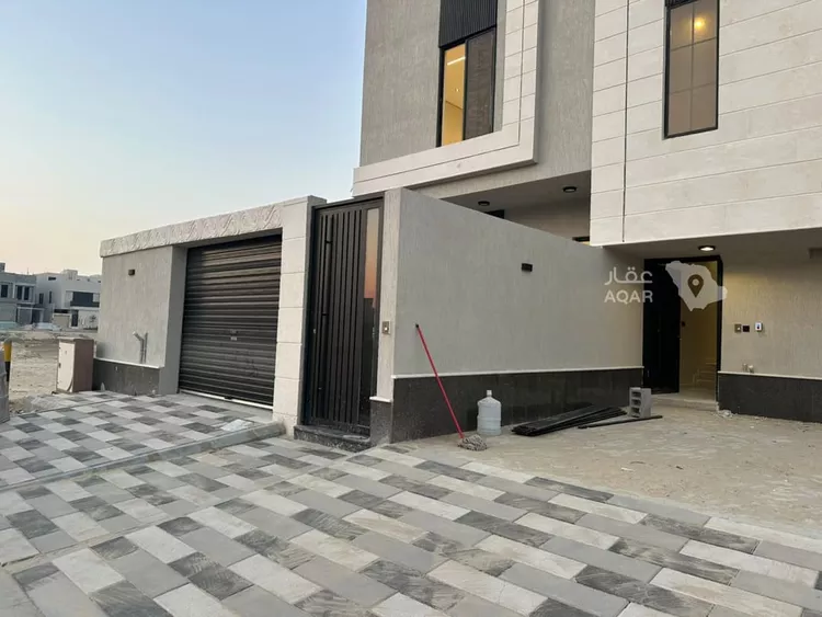 شقة للبيع في شارع العزيزية 103, حي العزيزية, مدينة الجبيل, المنطقة الشرقية 13