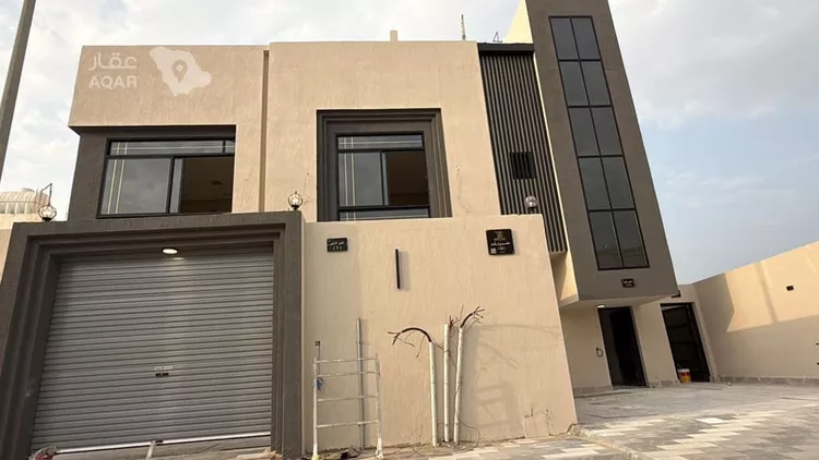 دور للبيع في شارع حقل الغوار, حي ضاحية الملك فهد, مدينة الدمام, المنطقة الشرقية