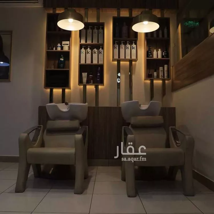 محل للإيجار في شارع بوليفارد المؤتمرات ، حي العقيق ، الرياض ، منطقة الرياض