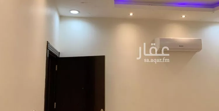 فيلا للإيجار في شارع رقم 300, حي الياسمين, مدينة الرياض, منطقة الرياض صورة 4