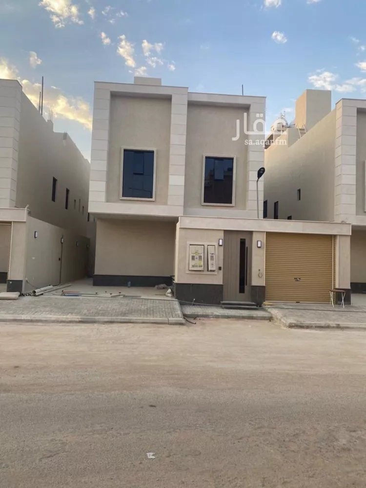 دور للبيع في شارع عبدالله بن جاسر, حي الرمال, مدينة الرياض, منطقة الرياض