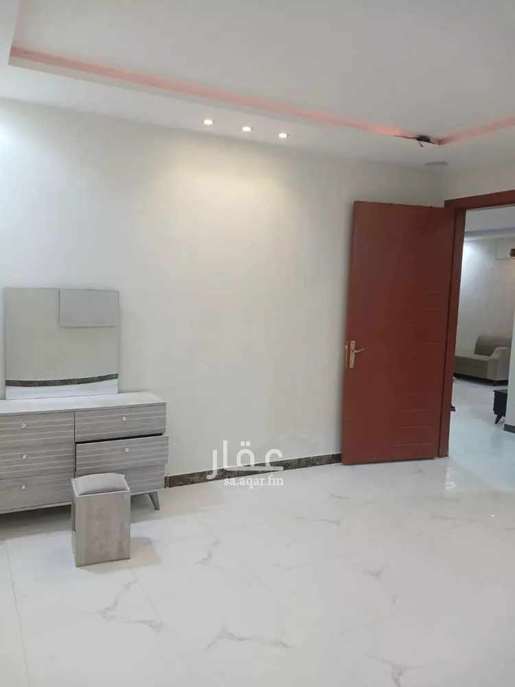 شقة للإيجار في شارع احمد بن سعادة, حي الرمال, مدينة الرياض, منطقة الرياض