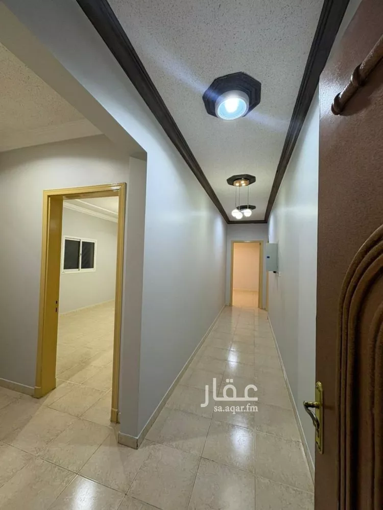 شقة للإيجار في شارع المقاماتي, حي الحمراء, مدينة الرياض, منطقة الرياض