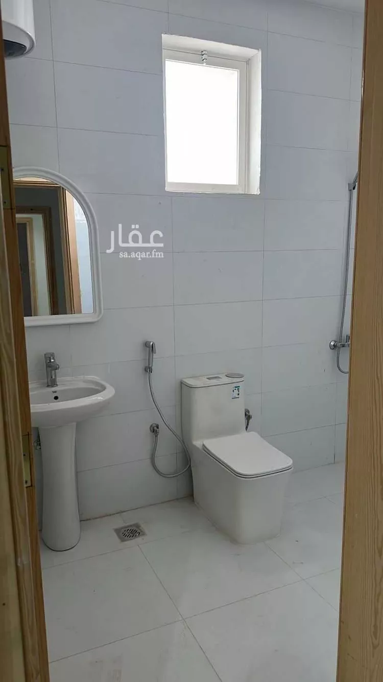 غرفة للإيجار في طريق عمر بن الخطاب ، حي العزيزية ، المدينة المنورة ، منطقة المدينة المنورة صورة 4